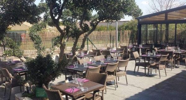 Le restaurant - Le Clos Des Oliviers - Restaurant Lançon-Provence - Restaurant Berre-l'Étang - bon restaurant LANCON-PROVENCE
